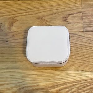 AWAY jewelry travel box